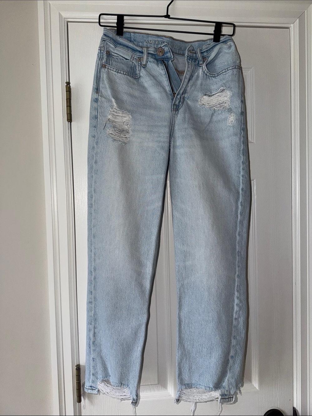 American Eagle Outfitters Light Blue Straight Leg Distressed Jeans